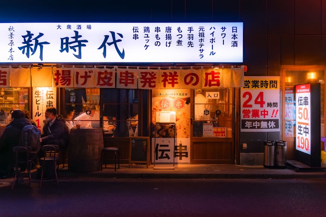 外媒:Meta 约束青少年运用 AI 谈天机器人